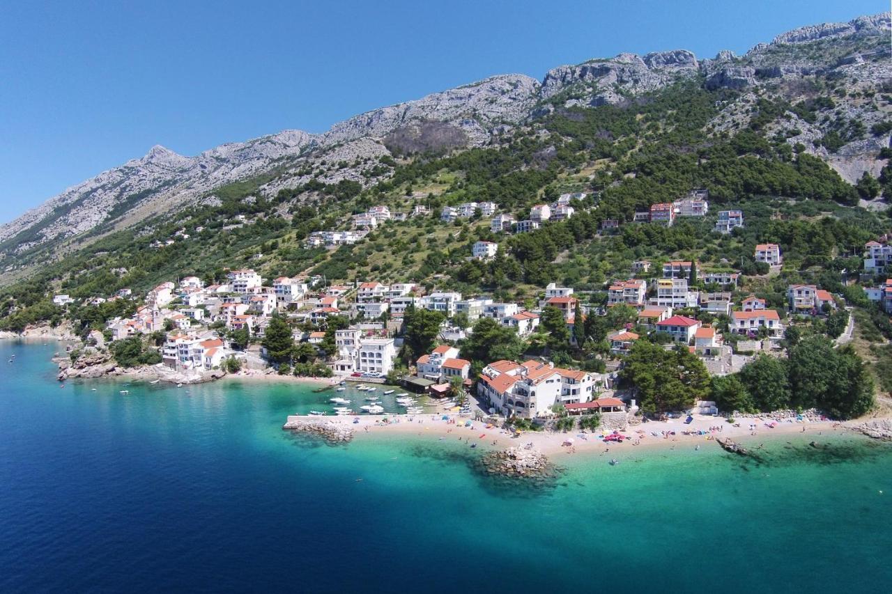 Apartments By The Sea Pisak, Omis - 2802 Buitenkant foto